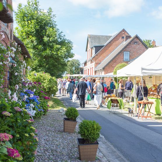 Oevenumer Dorfmarkt auf Föhr