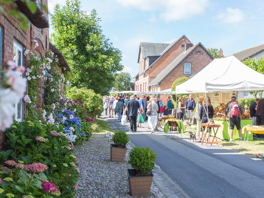 Oevenumer Dorfmarkt auf Föhr