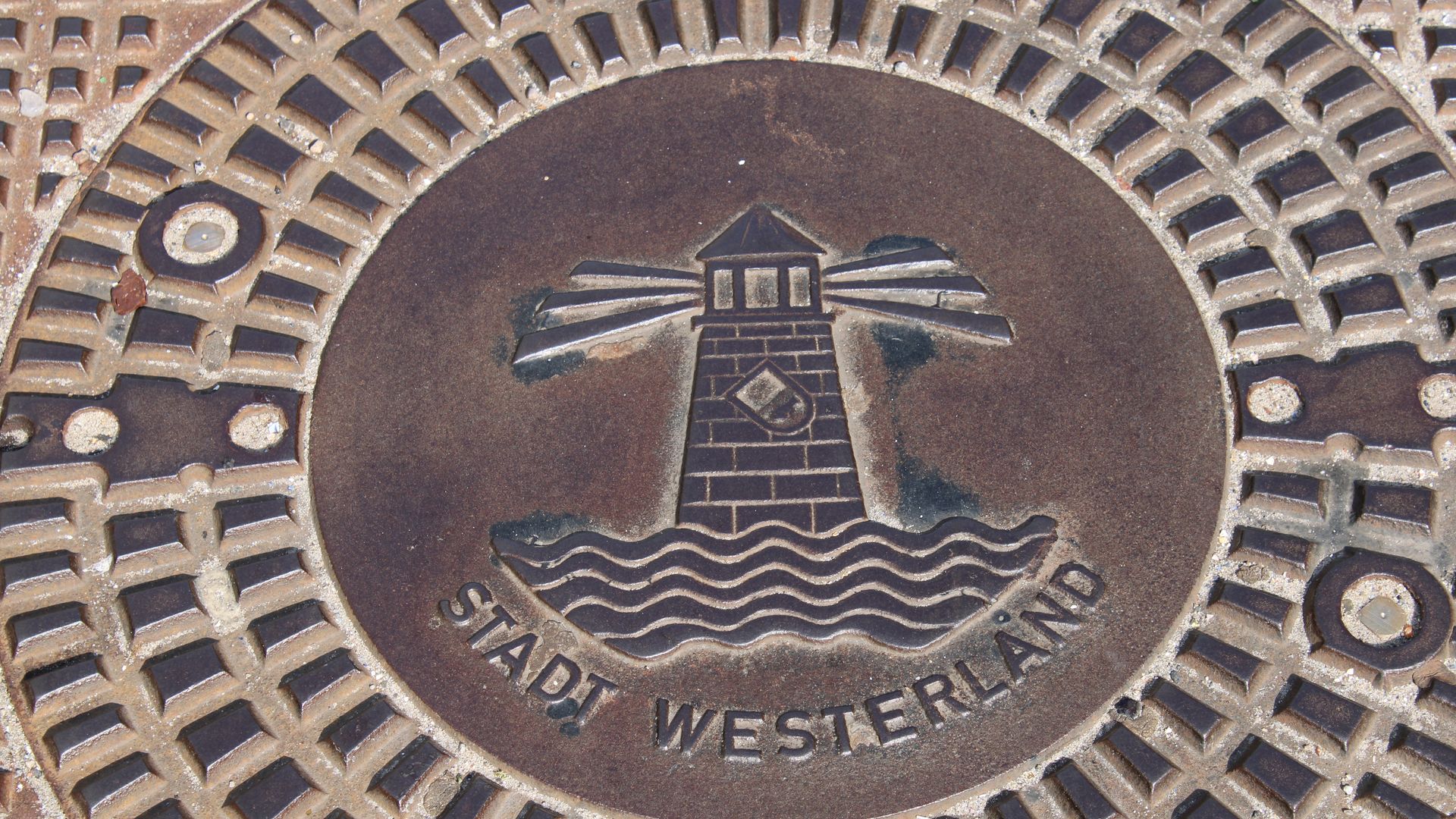 Gullideckel der Stadt Westerland